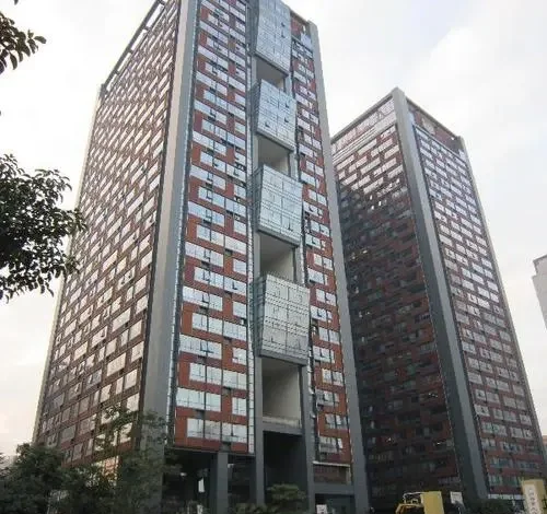 关于广州富力主场逼平河南建业，保级前景乐观的信息